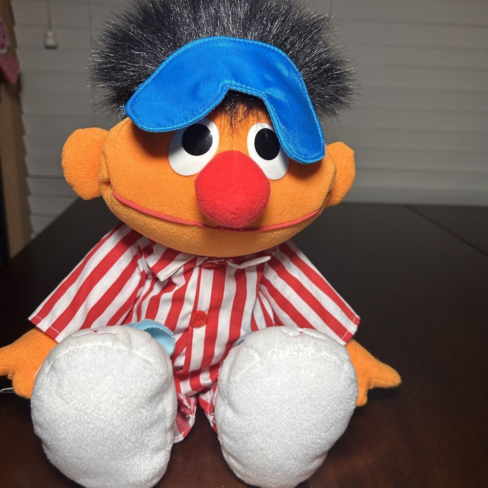 Vintage 1996 Tyco Sesame Street Sing & Snore Ernie Talking Plush Tested Works